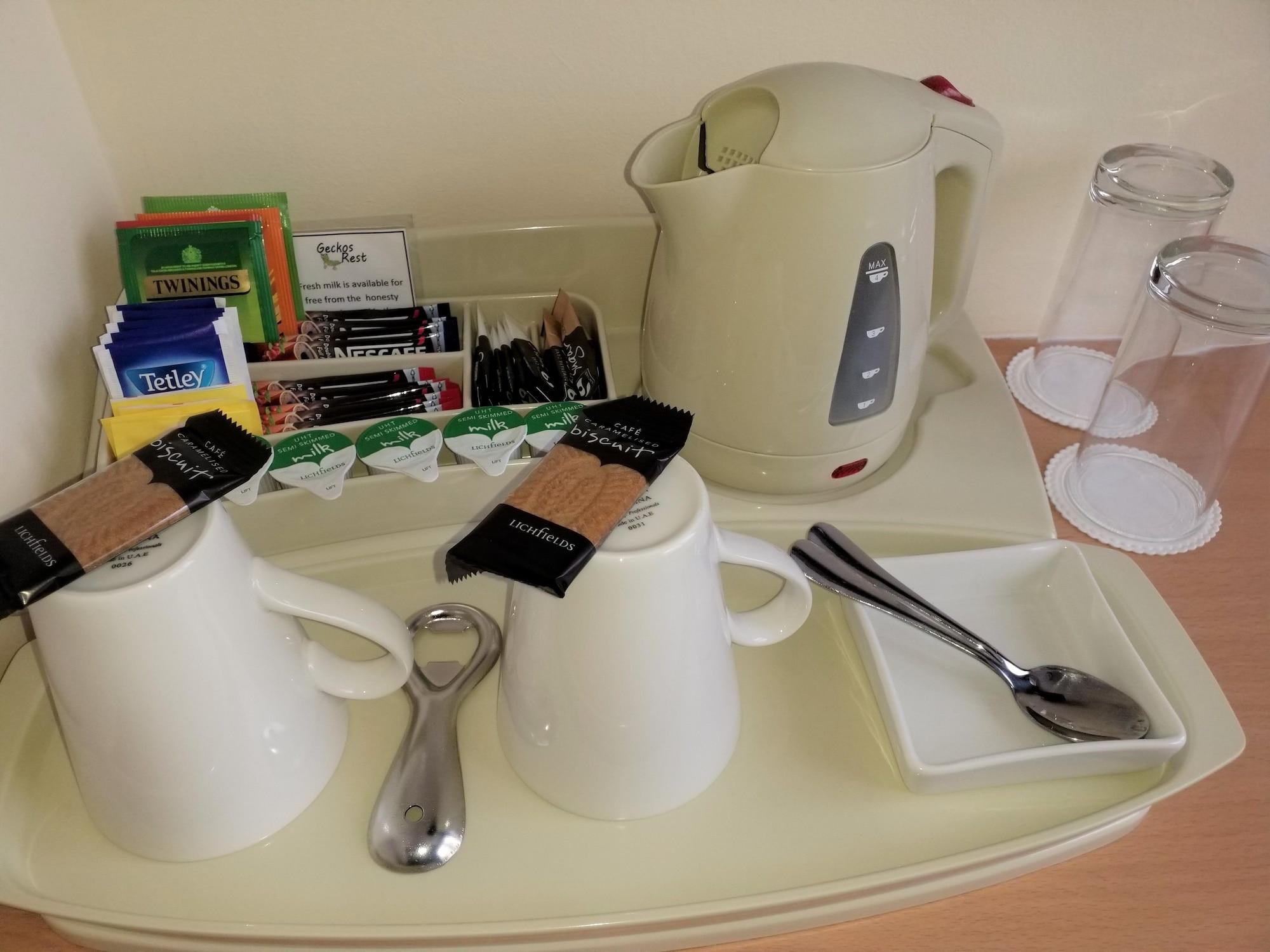 Bed and Breakfast Geckos Rest Ньюки Экстерьер фото